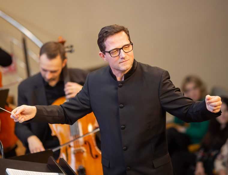 concert vocal simfonic deosebit in viata reala la filarmonica pitesti