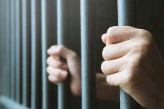 socant adolescenta de 14 ani din bihor retinuta pentru santaj agresiune sexuala si pornografie infantila