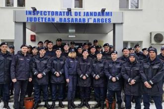 170 de tineri din Arges aspira la o cariera militara in 2025 Alti 42 de elevi efectueaza un stagiu de practica la IJJ Arges