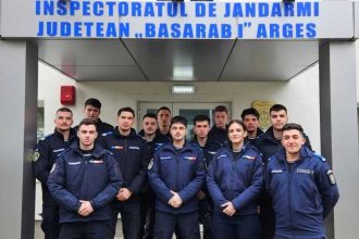 18 studenti in stagiu la Jandarmeria Arges