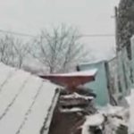 79 de gospodarii izolate din cauza ruperii unui drum comunal