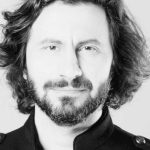 Actorul Adrian Nour concert de jazz la Filarmonica din Pitesti