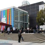 Apple reconfigureaza piata podcasturilor video miscarea neasteptata care pune in pericol dominanta YouTube si Spotify