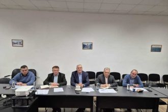 Arges Directional strategice de dezvoltare discutate cu mediul de afaceri in cadrul Consiliului Judetean