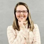 Briana Teodorescu studenta umilita la examenul de Jurnalism de la Centrul Universitar Pitesti Mam stapanit in fata comisiei dar am iesit plangand