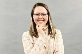 Briana Teodorescu studenta umilita la examenul de Jurnalism de la Centrul Universitar Pitesti Mam stapanit in fata comisiei dar am iesit plangand