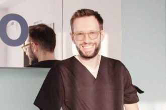 Colaborare excelenta cu dr Vlad Negru I si ofera serviciile gratuit seniorilor din Negresti