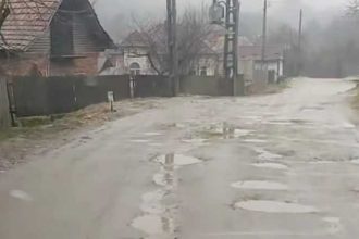 Din atatea strategii CJ Arges nu a observat de 16 ani un drum in stare deplorabila