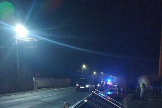 Doi copii salvati de SMURD dupa un accident petrecut la Draganu