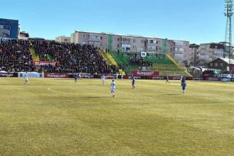 FC Arges Farul Constanta 1 0 Tot mai aproape de play off