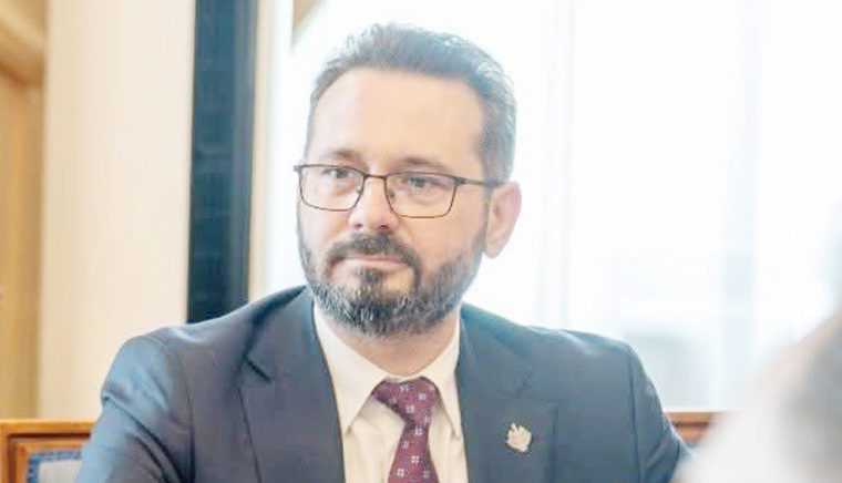 Mihai Cotet Sprijinul oferit Ucrainei reprezinta de asemenea o investitie strategica ce se va returna sub forma de beneficii economice pentru Romania