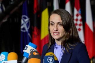 Ministra Oana Toiu sfaturi pentru romanii din Iran si Israel