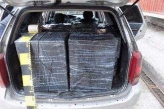Muscelean depistat cu tigari de contrabanda in masina Amenda mare