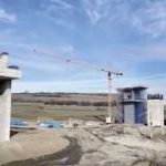 Pistol Au inceput lucrarile la un nou tunel pe Sectiunea Boita Cornetu in cea mai dificila portiune a Autostrazii Sibiu Pitesti