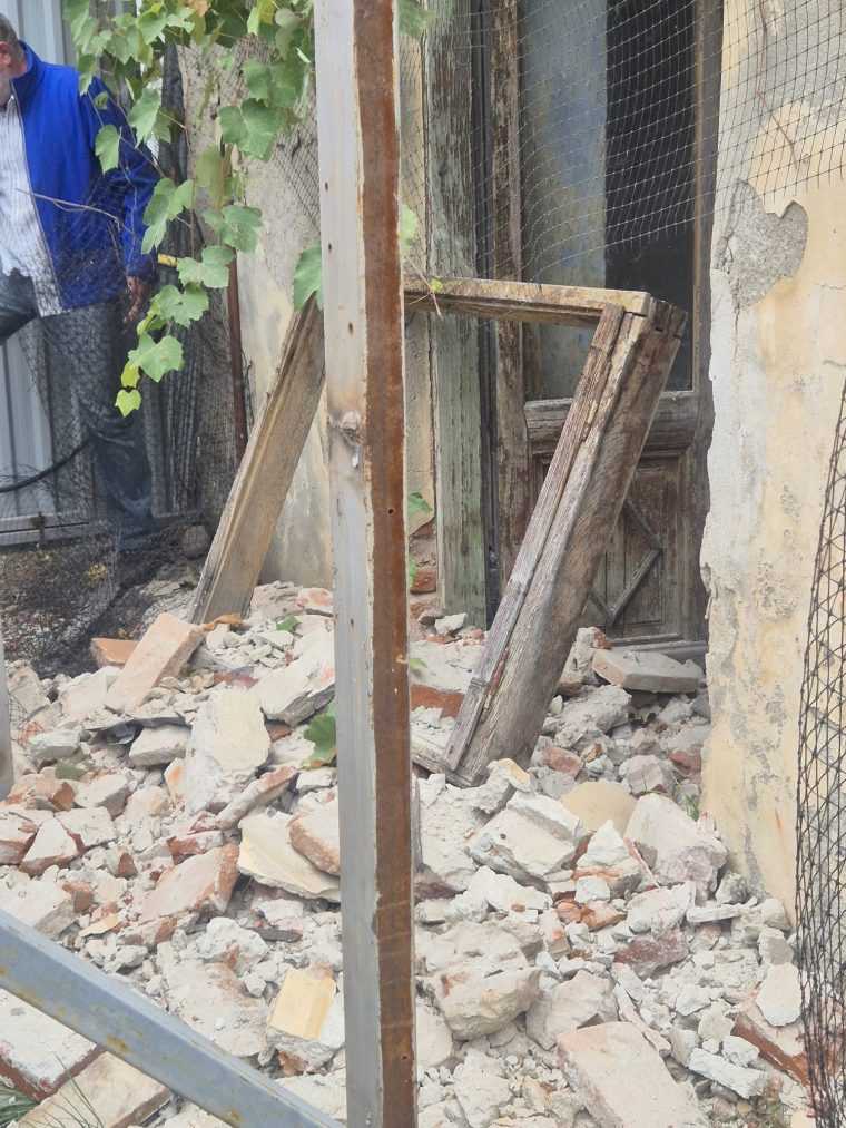 Piteshti Demolarea unei cladiri fara autorizatie pe strada Teilol Care este amenda