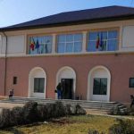 Piteshti Sala Lumina va purta numele Costin Alexandrescu