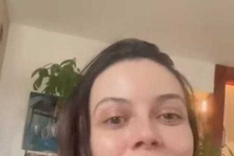 Pitesti Actrita Teodora Colt va invita la teatru de Ziua Indragostitilor