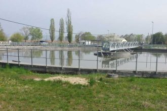 Pitesti Este posibil sa existe un miros neplacut in Prundu Se evacuaza namolul de la statia de epurare