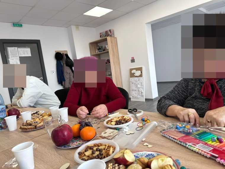 Pitesti Ziua Indragostitilor la Centrul de Zi pentru Persoane Vrstnice din cadrul Centrului Multifunctional Comunitar