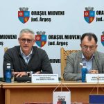Primaria Mioveni a reunit ISJ Arges si sectorul de afaceri Parteneriat pentru educatia duala