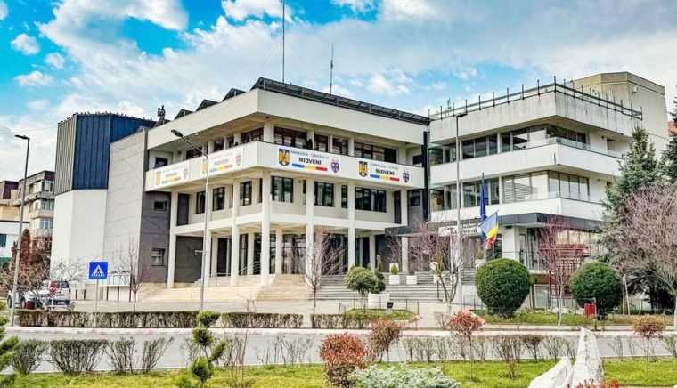 Primaria Mioveni organizeaza un concurs pentru postul de arhitect sef al orasului