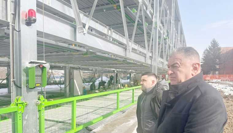 Primarul Cristian Gentea inspecteaza lucrarile din Pitesti