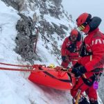 Salvamontistii au salvat in ultimele 24 de ore 95 de persoane pierdute pe munte