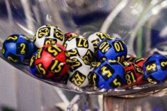 Un castig la Loto 649 Biletul norocos completat online a costat 28 de lei