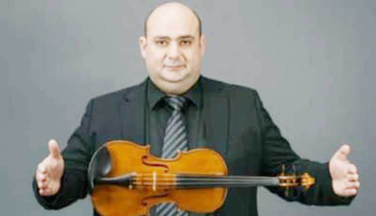 Violonistul Sebastian Tegzesiul solist al concertului de Mozart la Filarmonica Pitesti