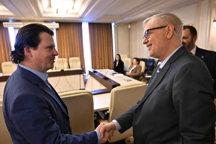 deputatul tudor ionescu a avut o intalnire cu ambasadorul uruguayului in romania