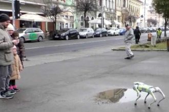 revolutie urbana primul oras din romania care utilizeaza roboti pentru curatenie