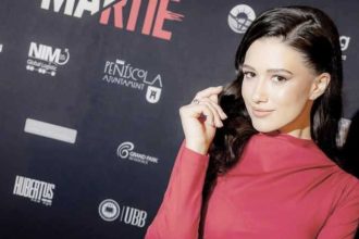 Actrita Madalina Bellariu Ion sa intors acasa pentru premiera filmului Acel Martie Pites ti este baza de la care imi proiectez tot ceea ce fac oricat de departe m as afla