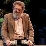 Adrian Titieni revine la Pitesti cu Prostii sub clar de luna O piesa exceptionala