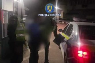 Barbatul care alerga in pantalonii scurti pe bulevardul Dacia a fost pus sub control judiciar