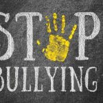 Campania Fara bullying in scolile argesene Proiectul prevede ca parintii care nu isi duc copiii agresori la consiliere psihologica risca inchisoarea