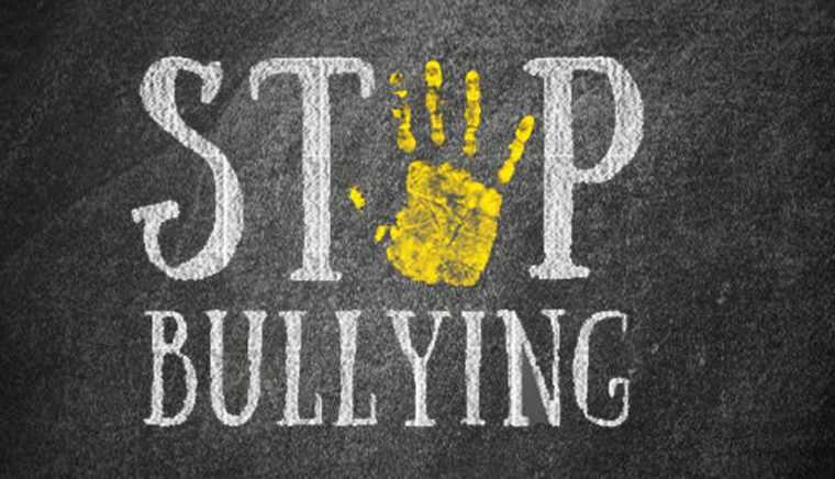 Campania Fara bullying in scolile argesene Proiectul prevede ca parintii care nu isi duc copiii agresori la consiliere psihologica risca inchisoarea