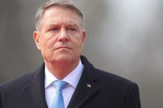 Cum l a intimidat Ilie Bolojan pe Klaus Iohannis pentru a i ceda locul la Cotroceni Cei doi politicieni au avut o antipatie sincera