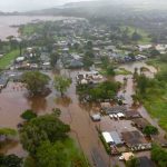 Hawaii Mii de oameni evacuati de urgenta din cauza riscului de cedare a unui baraj vechi de 120 de ani