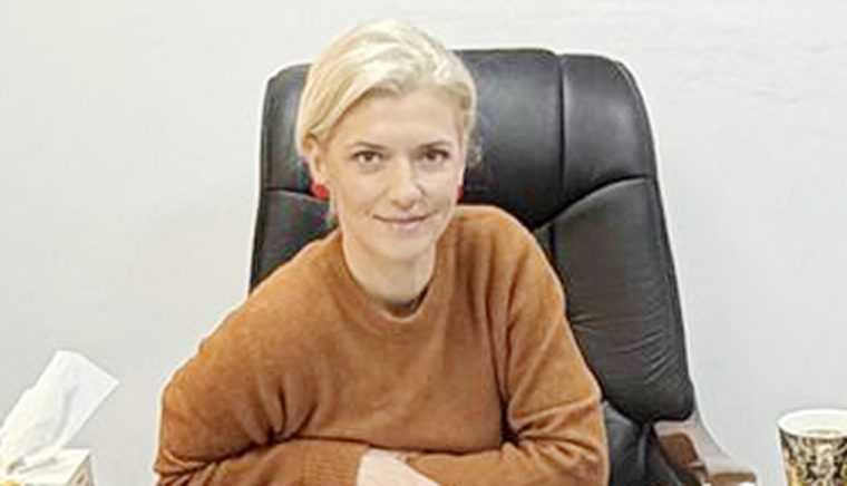 La Mioveni Alina Gorghiu a adunat semnaturi pentru proiectul Fara pacanale in oras