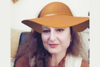 O angajata a Bibliotecii Judetene chemata in Comisia de Disciplina dupa ce a alertat DNA Cristina Duicu Sunt hartuitta pentru ca am semnalat coruptia din institutie