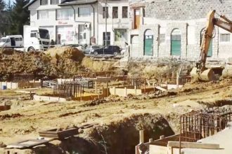 O minune cu durata incerta S au reluat lucrarile la piata din Campulung