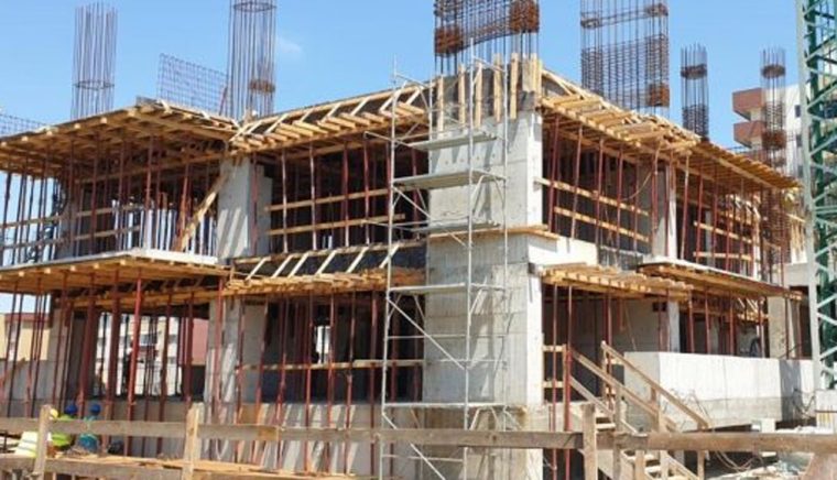 Piata imobiliara inregistreaza o incerire brusca Nr autorizarilor pentru locuinte scade in 2026