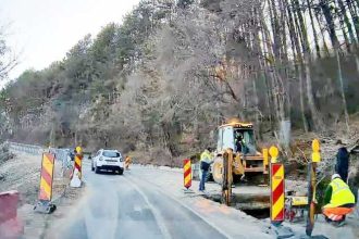 S a asfaltat acum se distruge interventia lui Dorel la DN 73