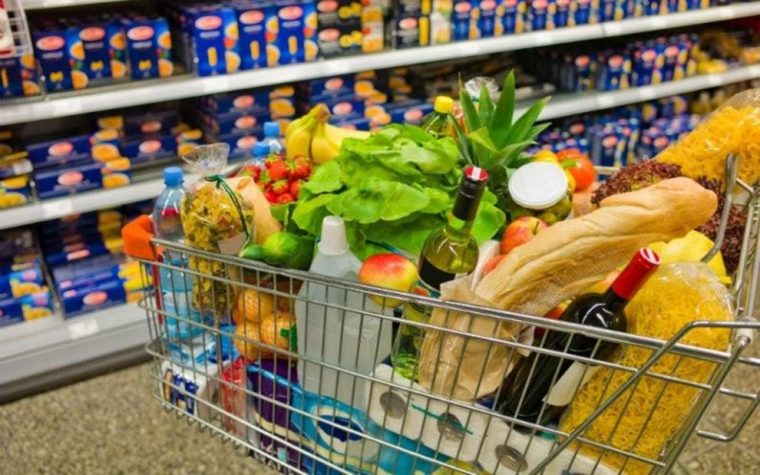 Stop rispei in supermarketuri Vin controalele si amenzile Ce se va intampla cu alimentele care expira din luna aprilie