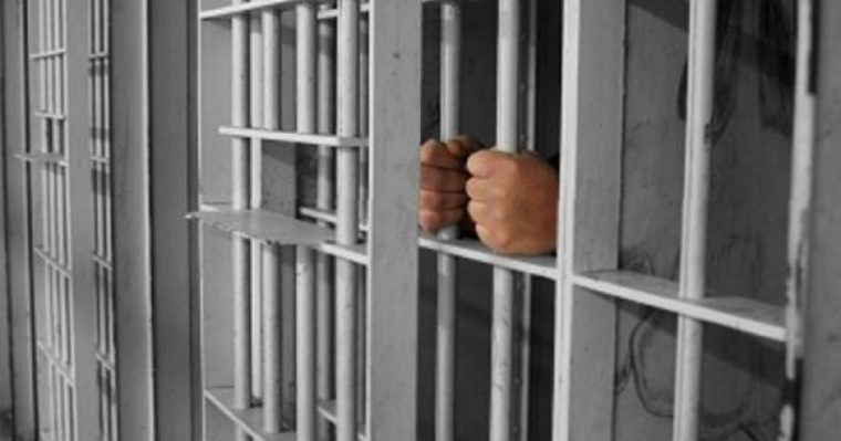 Un argesan condamnat pentru falsificarea documentelor oficiale trimis la inchisoare