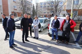 Video Pitesti in urmatoarele trei luni vor fi amenajate alte 11 platforme cu containere speciale pentru deseuri