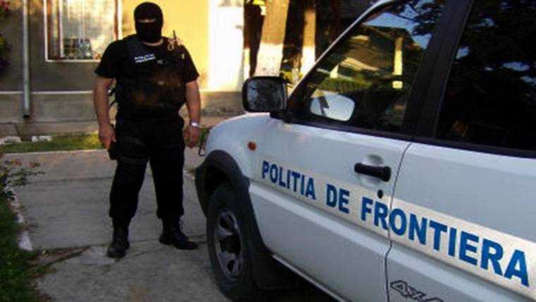 evadare spectaculoasa din ucraina un barbat a traversat frontiera cu un aparat de zbor si a aterizat intr un sat din suceava