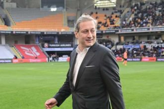 fosta conducere a lui galatasaray si besiktas a fost retinuta pentru detinutere de droguri