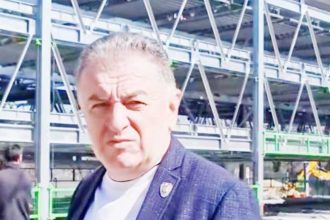 prima parcare semi automata din pitesti aproape finalizata