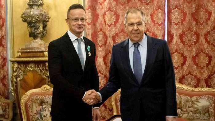 scandal in ue ministrul de externe al ungariei admite ca a avut discutii cu lavrov in timpul reuniunilor europene